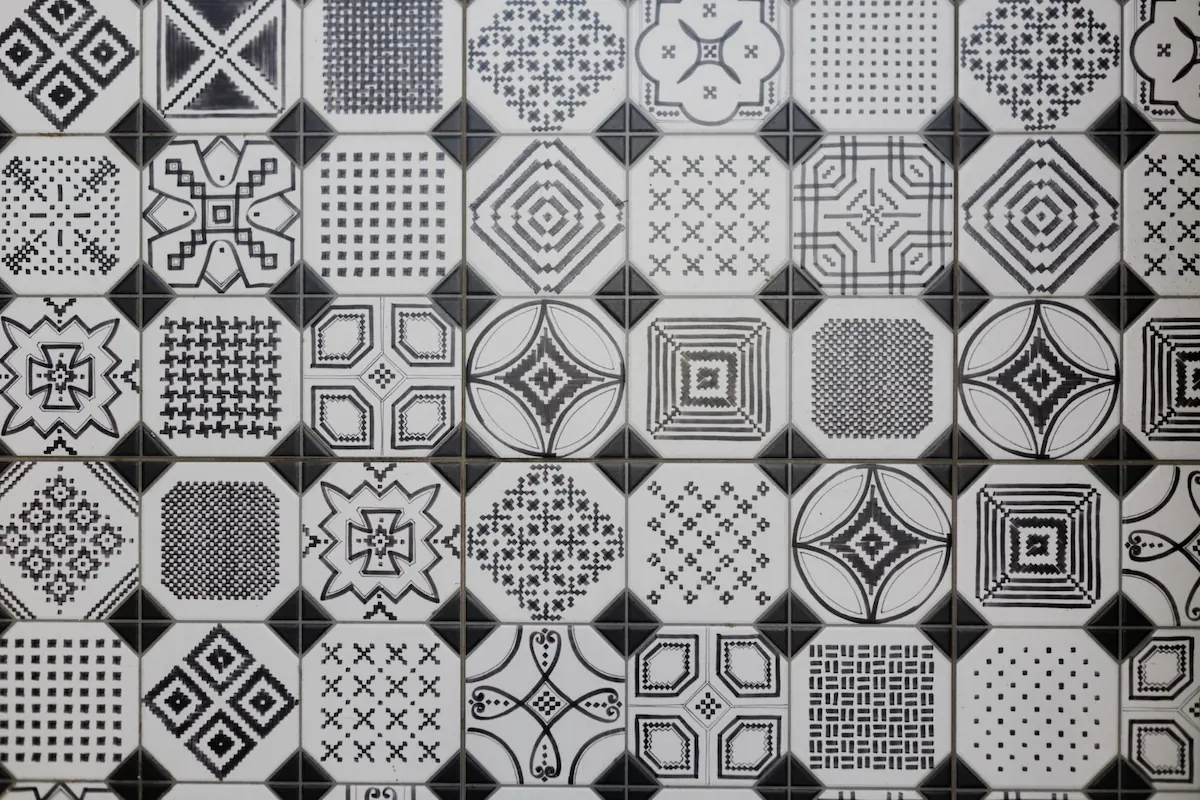 Keramik Dinding Ruang Tamu Setengah Badan Mozaik